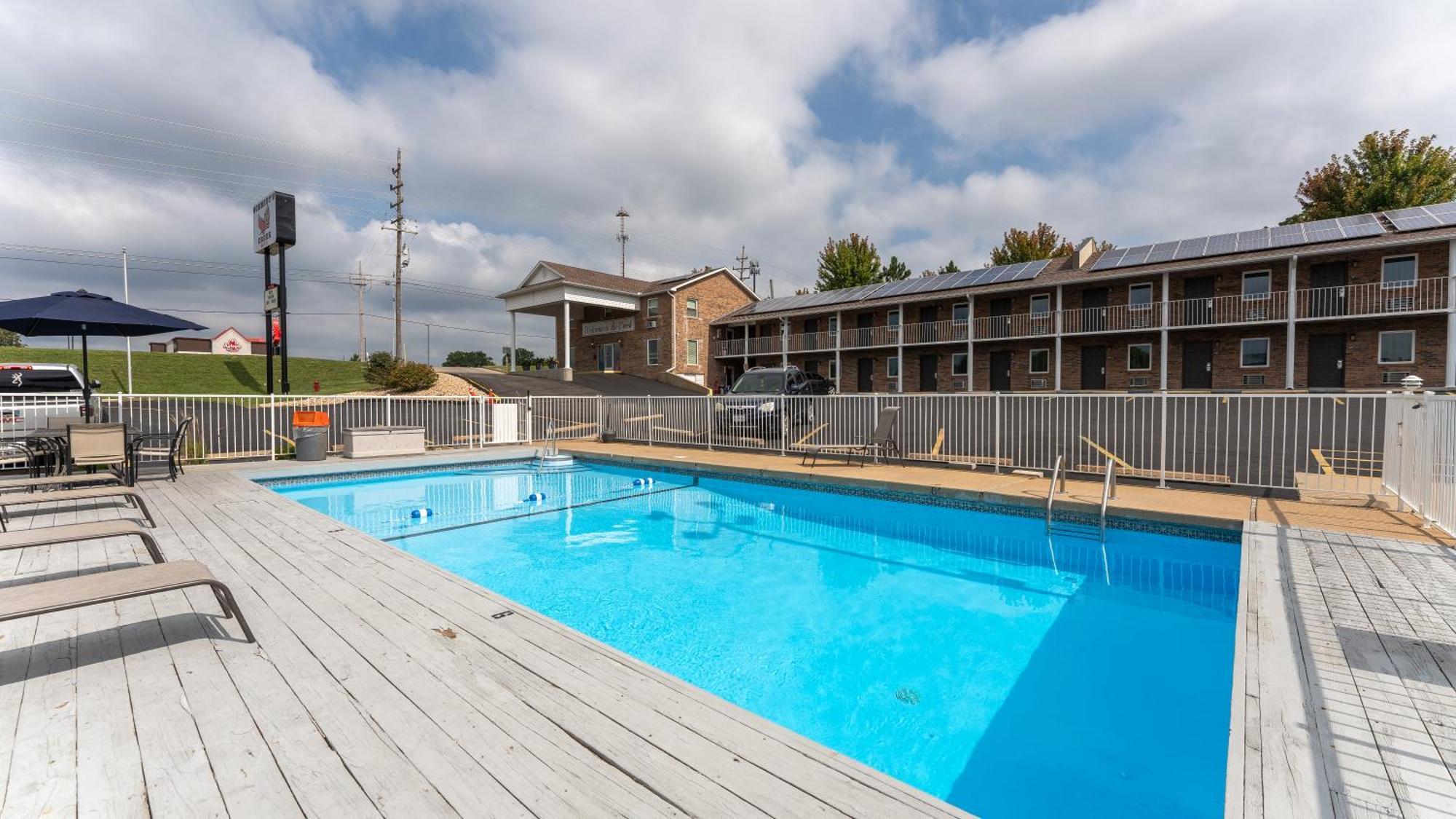 Schmidt'S Creek Hotel Osage Beach Εξωτερικό φωτογραφία